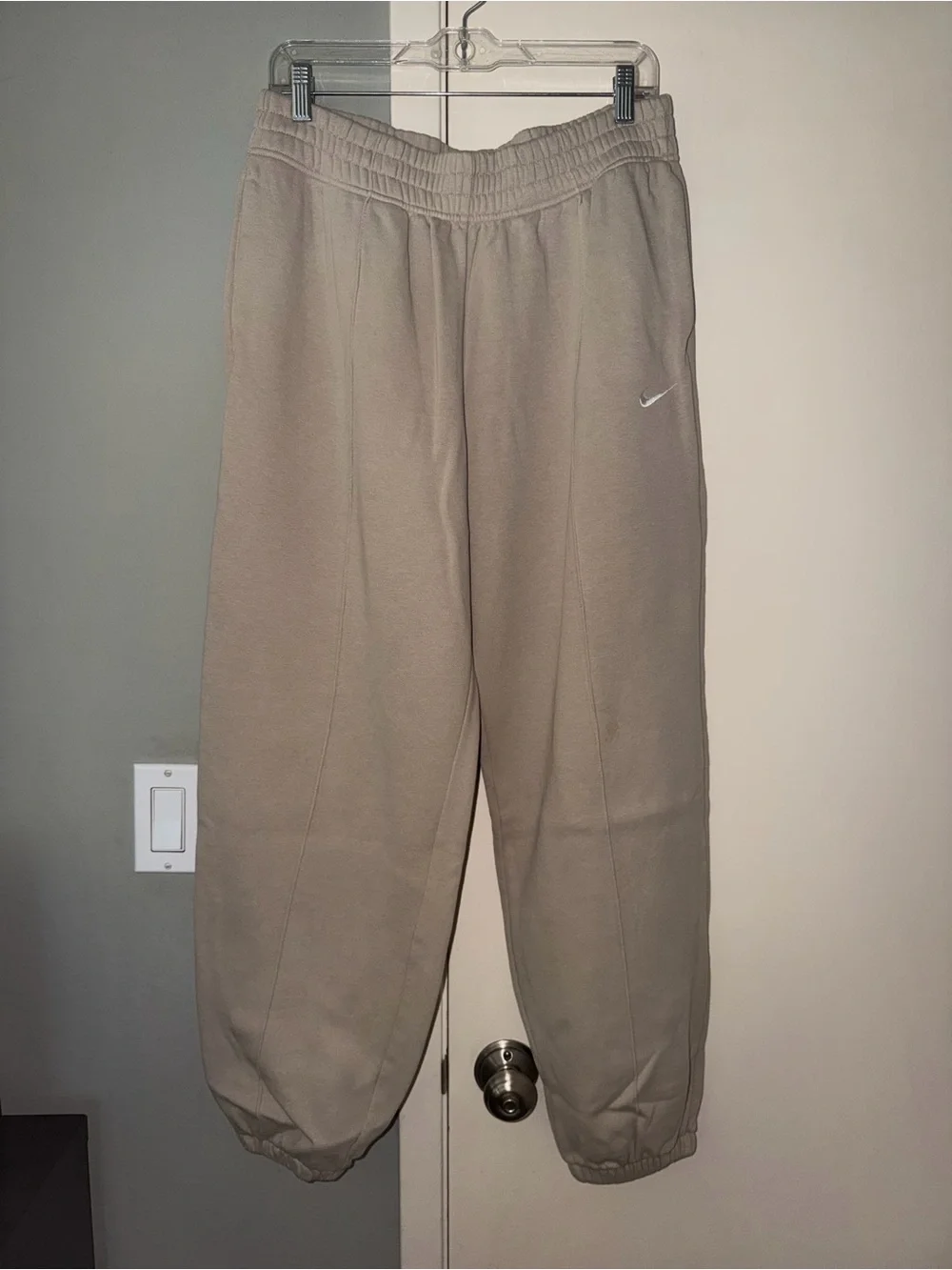 Nike Men’s Beige/Tan Fleece Joggers with Embroidered Swoosh